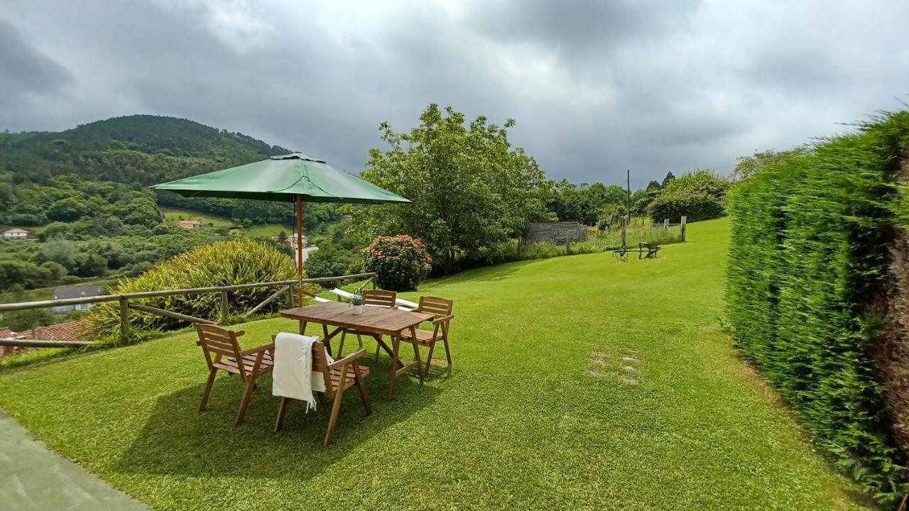 Apartamentos El Otero De Cudillero Сото-де-Луинья Экстерьер фото