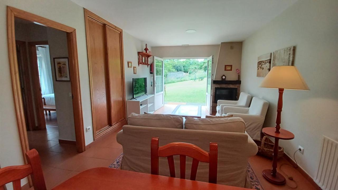 Apartamentos El Otero De Cudillero Сото-де-Луинья Экстерьер фото